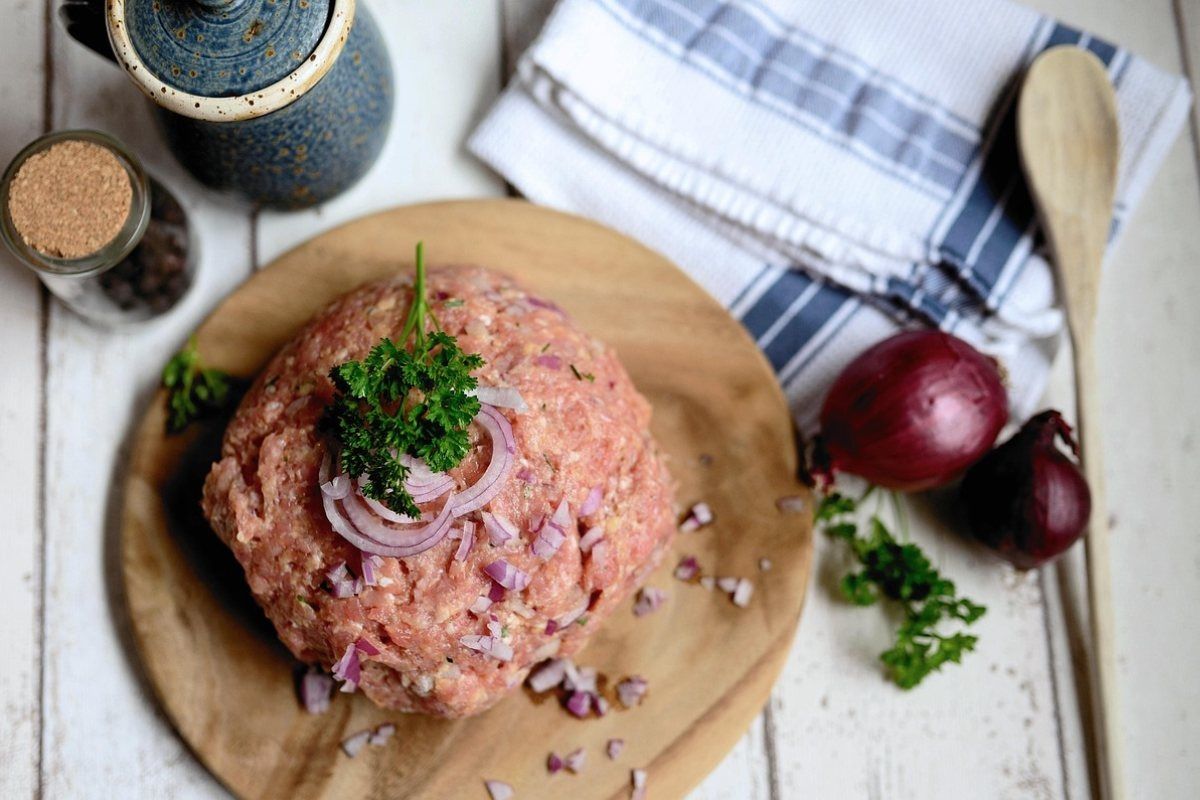 Секреты сочных котлет: как избежать ошибок с мясом