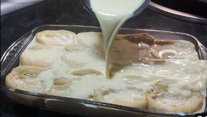 Такая выпечка с заливкой меняет вкус обычной домашней выпечки