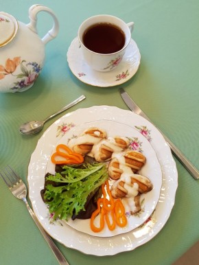 Гриль-шампиньоны с соусом 'Субиз': гастрономическая сказка для вашего стола