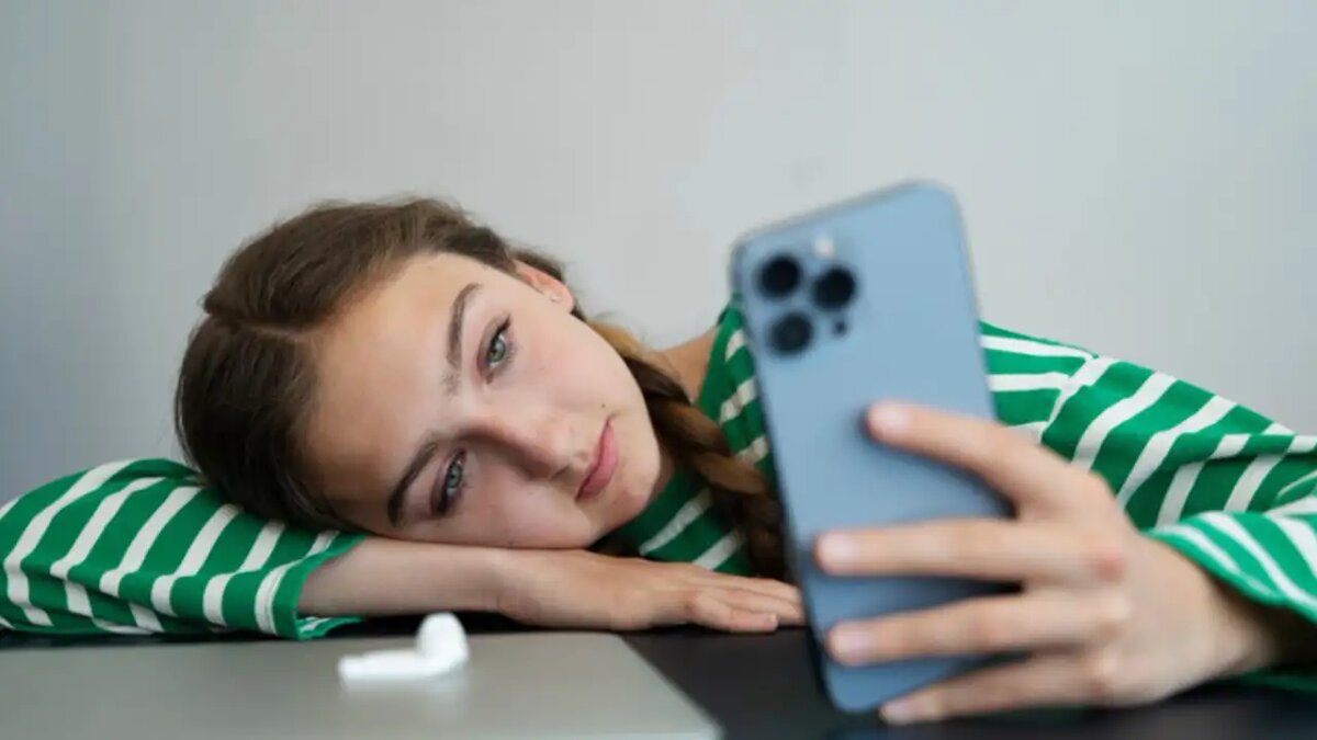 Дофаминовое голодание: признаки и способы борьбы с цифровой зависимостью