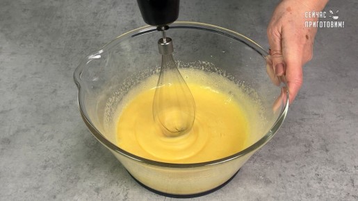 Пирог с замороженными ягодами: быстро и просто от начала до конца