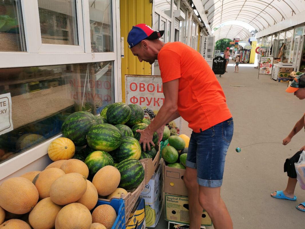 Как выбрать идеальный арбуз: эффективные советы для гурманов