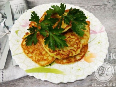 Завораживающие оладьи из кабачков: простой и быстрый рецепт
