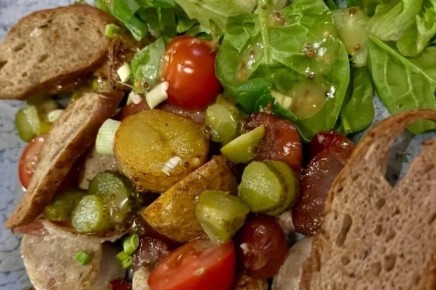 Кафе Eclair в Казани выплатит компенсацию за случай с сальмонеллой