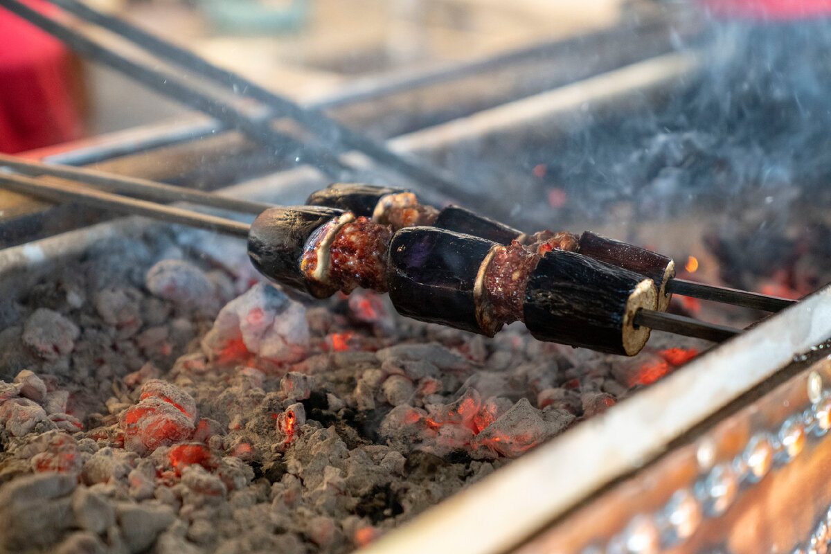 Необычные баклажановые кебабы для душевного ужина