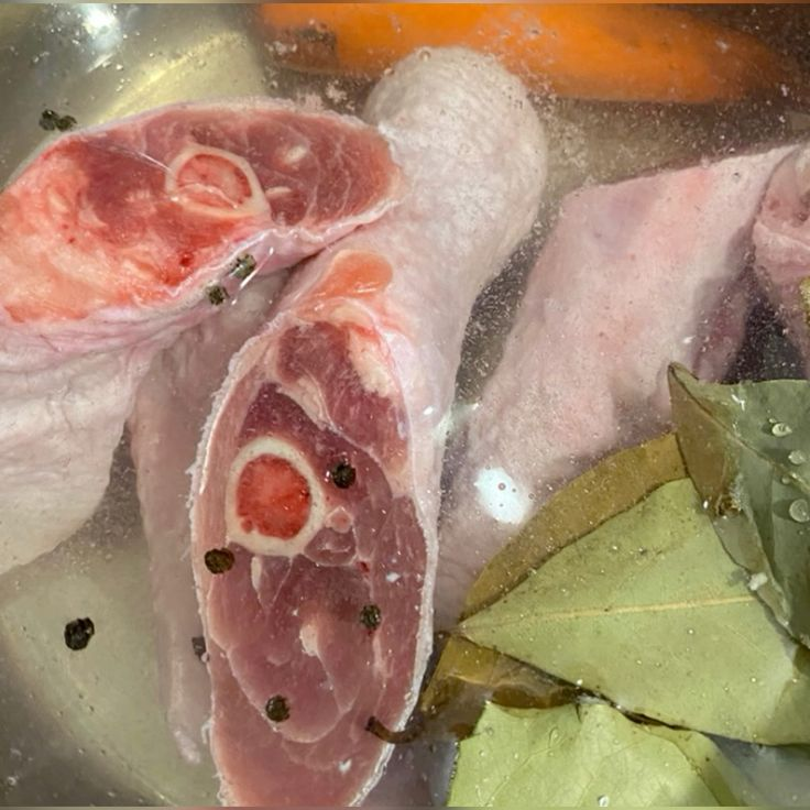 Продукты, которые могут вызвать боли в суставах: проверьте свой рацион