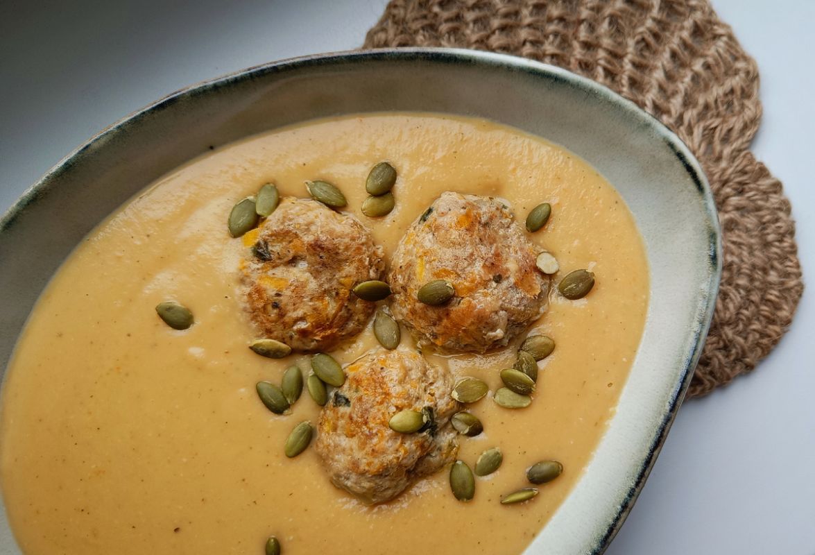 ������ ����������� �� ������� � ������ � �����