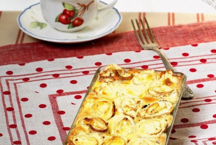 Нежная творожная запеканка с блинами: простой рецепт