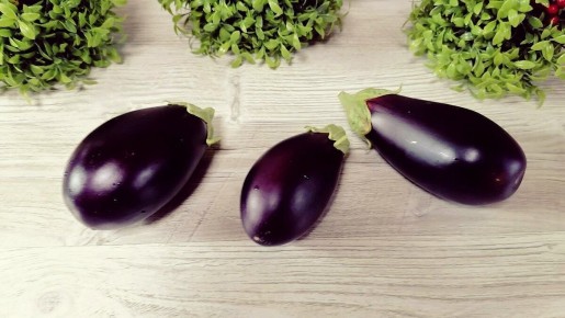 Как сделать идеальные баклажаны в кляре: простой рецепт для летних дней