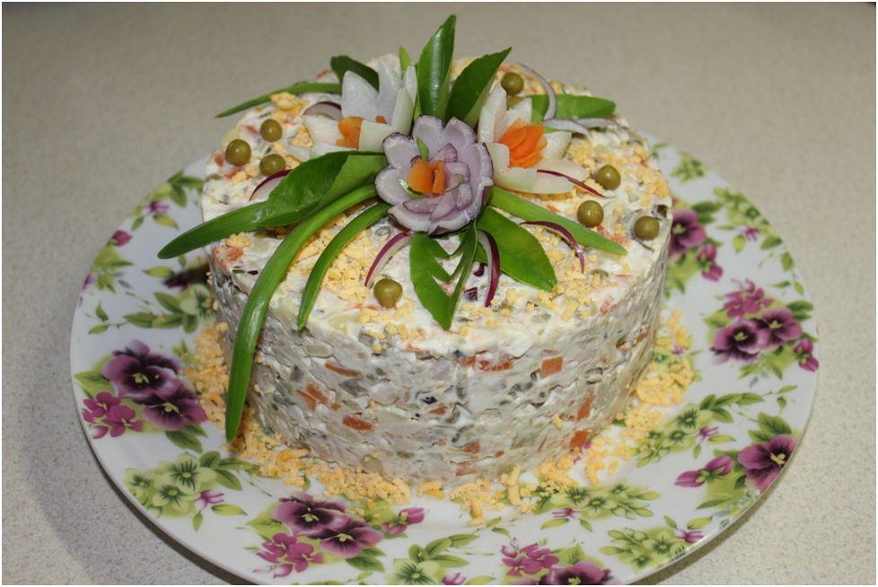 Салат «Столичный»: классика, которую стоит попробовать в 2026 году