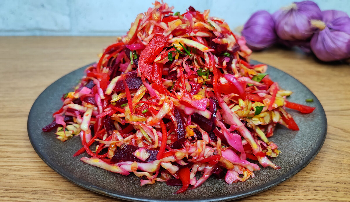 Овощные салаты, которые поднимут вам настроение