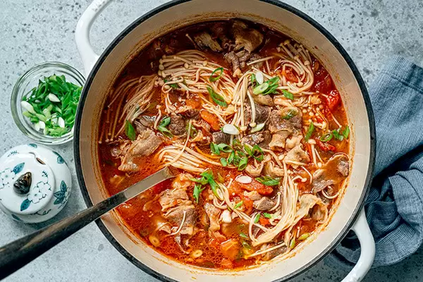 Вкусный путь к теплу: классический китайский томатный суп с говядиной