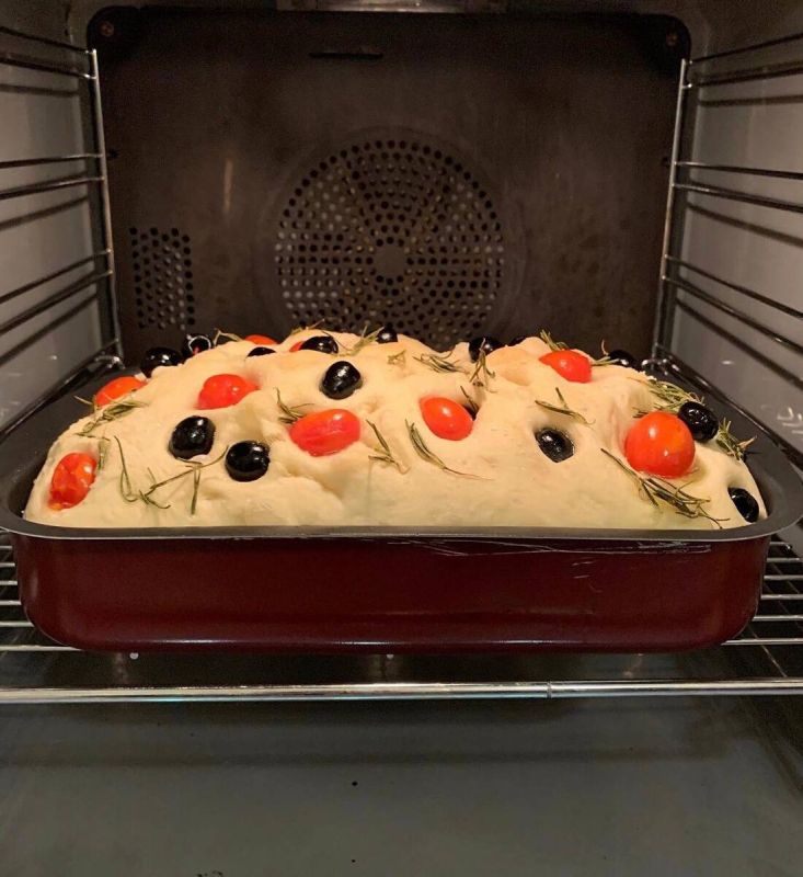 Фокачча, от которой станет вкусно даже на кухне