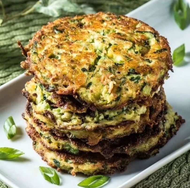 Как приготовить ароматные постные оладьи из кабачков: простой и вкусный рецепт