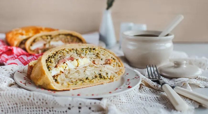 Кулебяка с блинами: великолепие традиционной кухни в новом свете