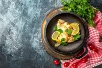Рыба с овощами: простой способ приготовить сытное и полезное блюдо